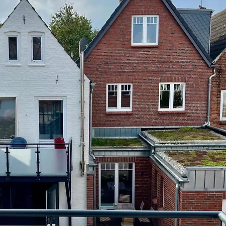 Kleines Grachtenhaus - Simmerdeis An Der Gracht Ferienhaus *