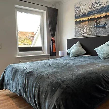 Kleines Grachtenhaus - Simmerdeis An Der Gracht Ferienhaus