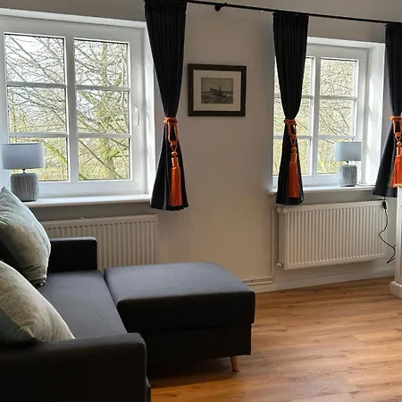 Kleines Grachtenhaus - Simmerdeis An Der Gracht * Friedrichstadt