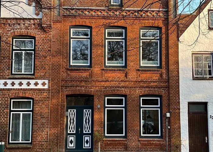 Vakantiehuis Kleines Grachtenhaus - Simmerdeis An Der Gracht