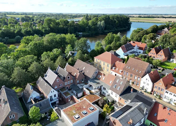 Kleines Grachtenhaus - Simmerdeis An Der Gracht Vakantiehuis Friedrichstadt